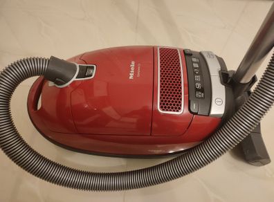 Miele vacuum cleaner