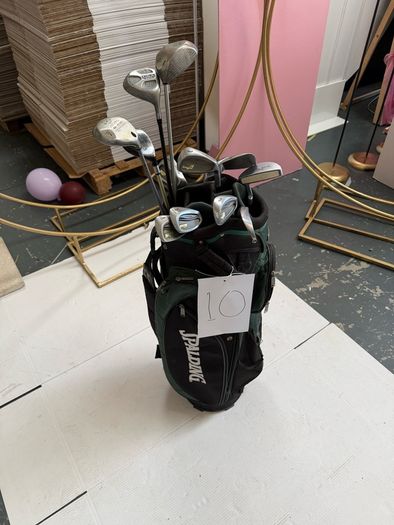 set golf clubs