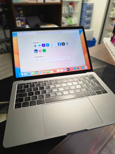 Macbook Pro 2017 for Sale!