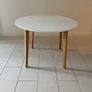 4-seater dining table Image 2