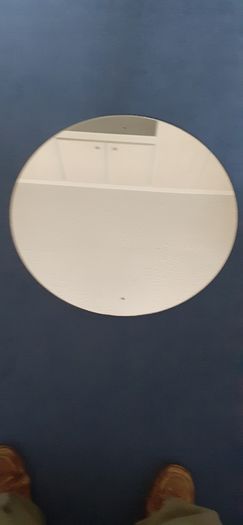 Circular mirror