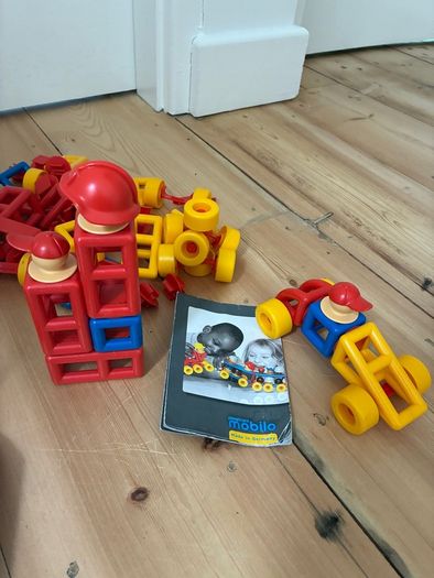 Plasticant Mobilo