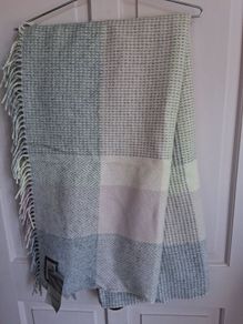 Foxford wool and cashmere throw blanket
