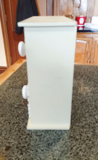 Small Chest Of Drawers (used).