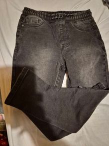 Black Jeans