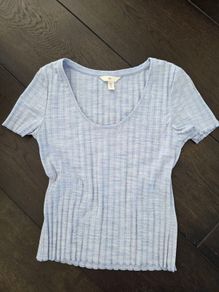 H&M blue t-shirt