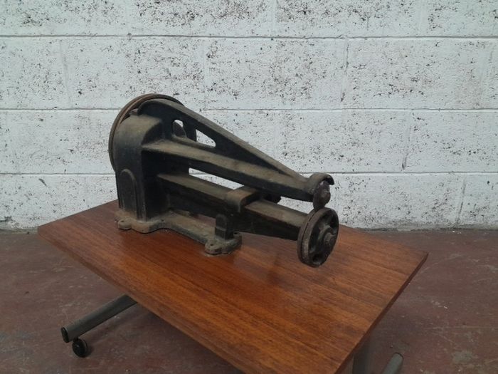 Antique Attila Shoe Man Leather Trimmer Cutter