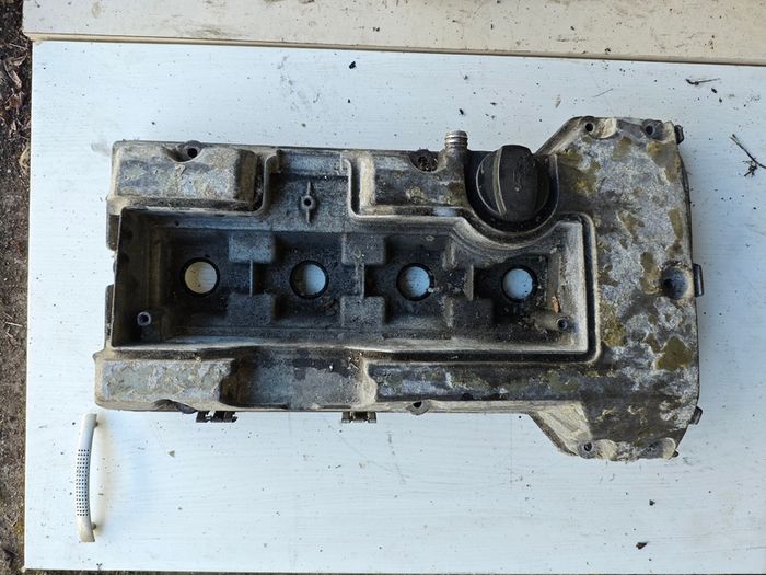 Mercedes W124 Rocker Cover