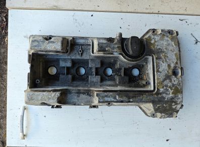Mercedes W124 Rocker Cover