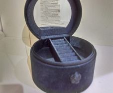 Velvet Round Jewellery Box