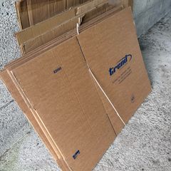 Cardboard boxes x16