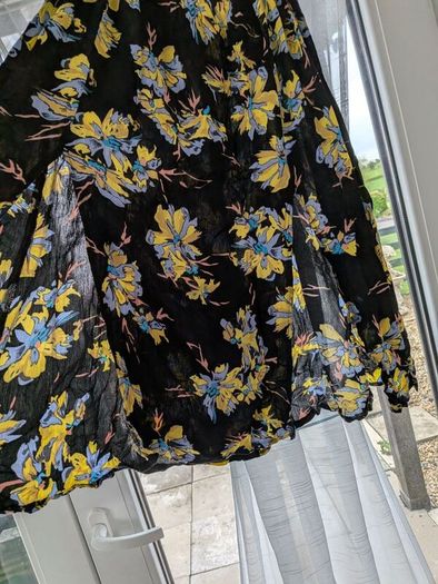 ladies skirt