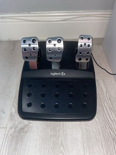 Logitech G29 steering wheel, pedals and shifter.