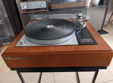 Thorens vintage record player serviced SME 3009 tonearm