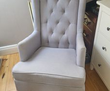 nursing/ rocking chair