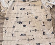 tshirt 2xs new