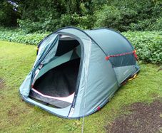 Quechua 2-person instant pop-up camping tent