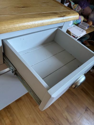 Hall table