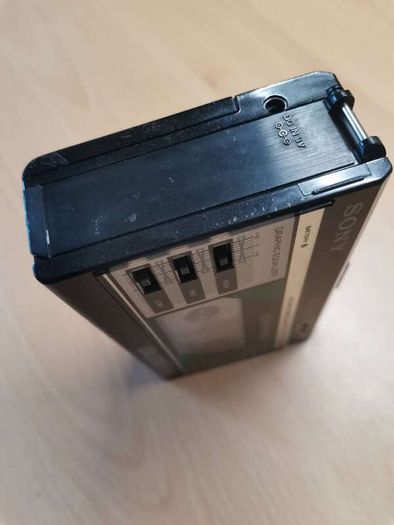Sony WM-F28 Walkman Cassette Player
