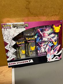Pokemon Celebrations Dark Sylveon V 25th Anniversary Set
