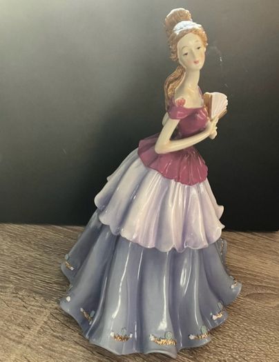 Juliana figurine collection