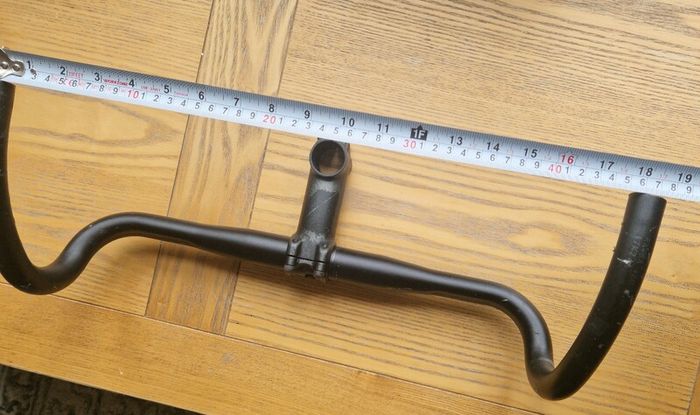 Gravel /Road handlebars and stem