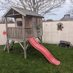Prestige garden playhouse (now jasmine with navy trim)
