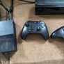 xbox 1 and controllers Image 3
