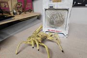 ALIENS collectibles