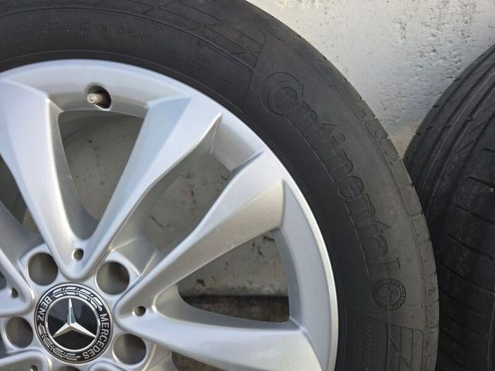 Genuine Mercedes-Benz 17" Alloy Wheels & Continental ContiSportContact 5 Tyres (225/50/R17)