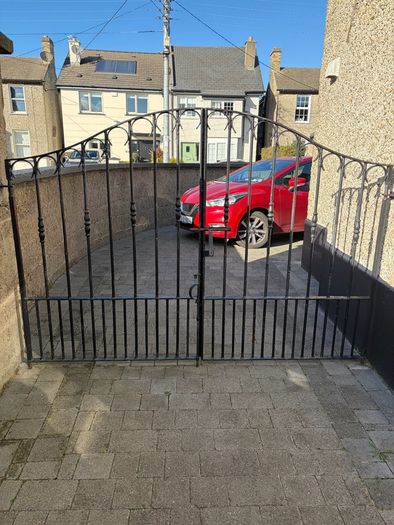 gates