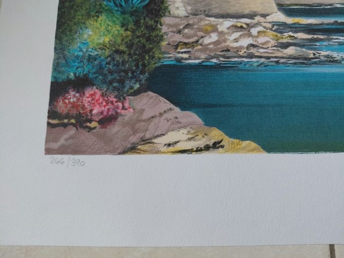 Limited edition lithograph Le Vieil Antibes byJean Pierre Bertaux Marais 266/390