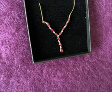 9 Carat Gold 11 Rubies Pendant/Chain