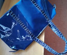 Estee lauder bag