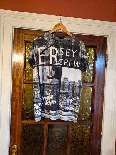 Inside Basic T-Shirt