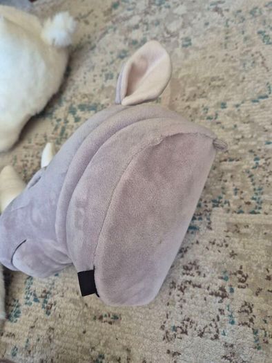 Childrens wall mounted stuffed animal