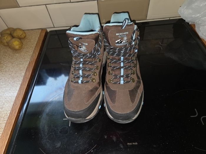 Skechers hiking Boots