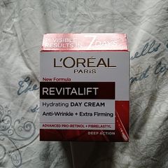 L'Oreal revitalift day cream brand new