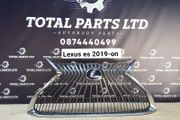 Lexus 2019-on front grill