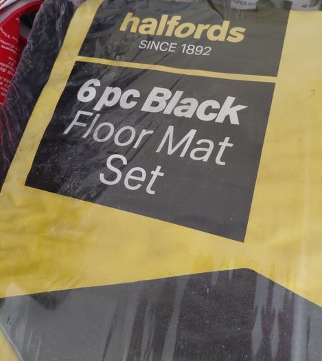 interlocking floor mats