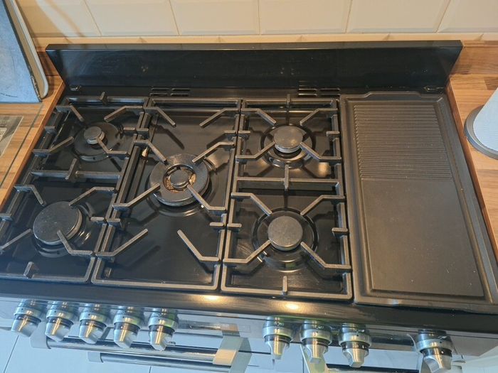 Aga type Leisure 100cm cuisinemaster dual cooker