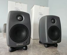 Genelec 8010 AP 6 Speakers Pair