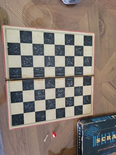 Vintage 1950s H.P. Gibson Chess and Draughts Set  Bakelite Counters