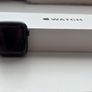 Apple Watch SE (2025) GPS Black Cracked Screen Fully Working Boxed Image 2