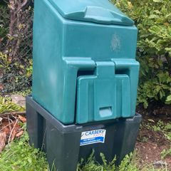 3 bag / 120kg coal bunker and stand