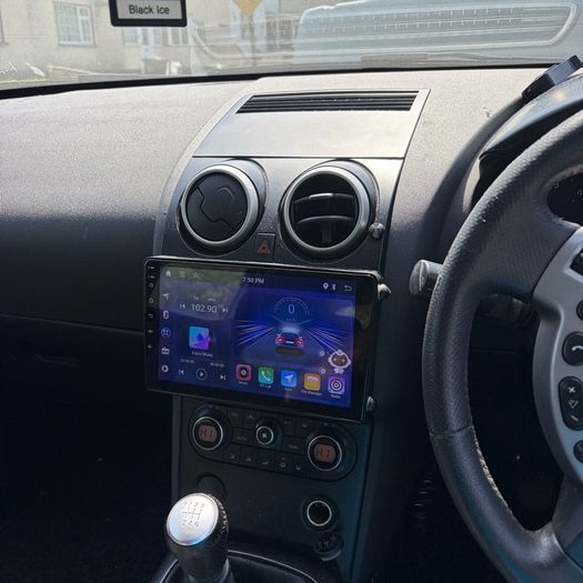 Nissan qashqai  radio Apple car play