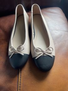Beautiful flat shoes from h and m