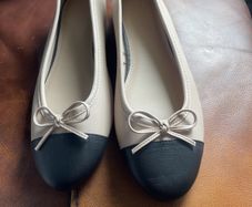 Beautiful flat shoes from h and m