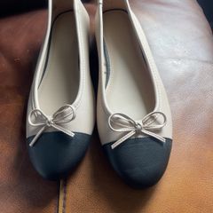 Beautiful flat shoes from h and m