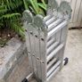 adjustable ladder Image 2